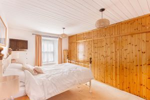 Photo 10- click for photo gallery